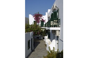 Hotel Parikia 3