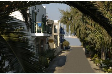 Хотел Parikia 2