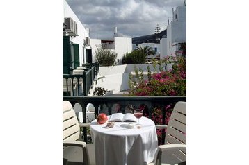 Хотел Parikia 5