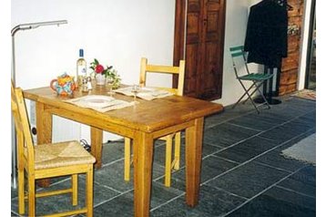 Switzerland Byt Tegna, Exterior