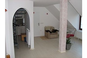 Slovenia Byt Bovec, Exteriorul