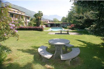 Швейцария Hotel Losone, Экстерьер