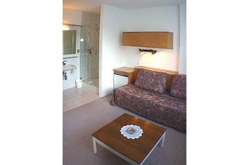 Швейцария Hotel Losone, Экстерьер