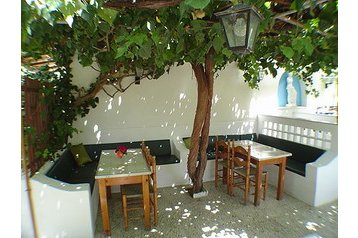 Řecko Hotel Adámas, Exteriér