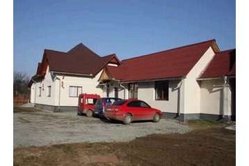 Rumunsko Privát Copalnic, Exteriér