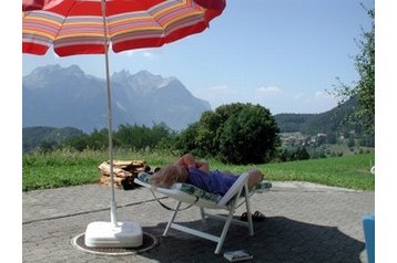 Svizzera Chata Corbeyrier, Esterno