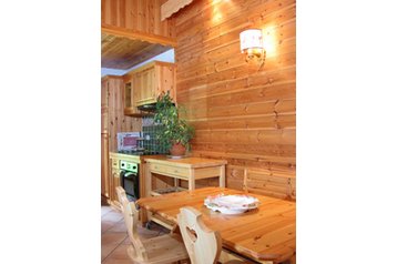 Franţa Chata Bourg-Saint-Maurice, Exteriorul