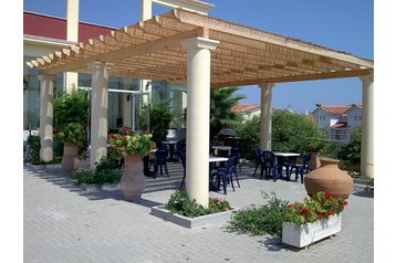 Греция Hotel Кавос / Kávos, Экстерьер