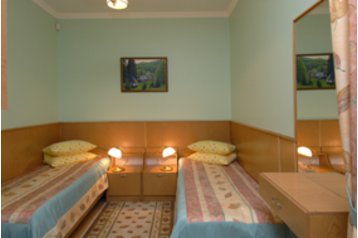 Ukrajina Hotel Rachiv, Eksterijer