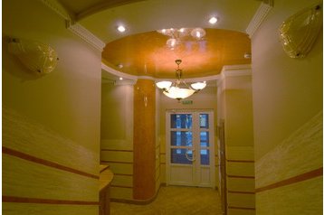 Ukrajina Hotel Rachiv, Exteriér