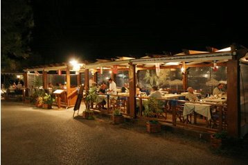 Grecia Hotel Kamari, Esterno