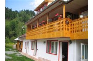 Rumunsko Privát Albac, Exteriér