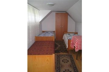 Rumunsko Privát Albac, Exteriér
