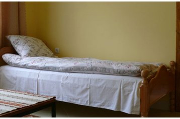 Ukrajna Privát Vári / Vary, Exteriőr