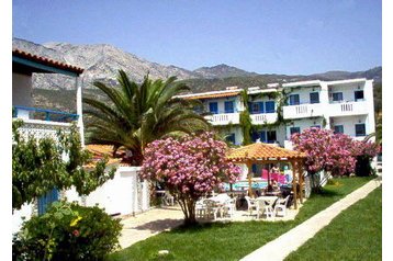 Hellas Hotel Marathókampos, Eksteriør