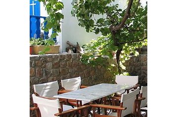 Hellas Hotel Perdika, Eksteriør