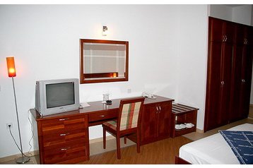 Černá Hora Hotel Ulcinj, Exteriér