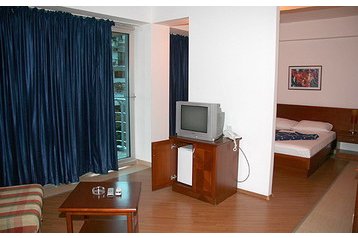 Melnkalne Hotel Ulcinj, Eksterjers