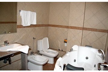 Melnkalne Hotel Ulcinj, Eksterjers