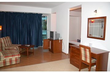 Juodkalnija Hotel Ulcinj, Eksterjeras