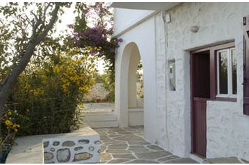 Hellas Privát Drios, Eksteriør