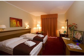 Ungari Hotel Mezőkövesd, Eksterjöör