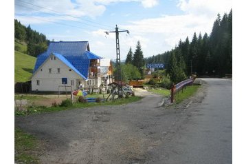 România Penzión Arieşeni, Exteriorul