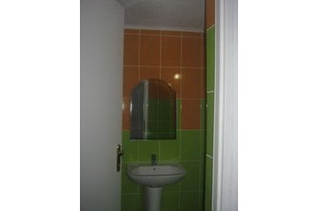 România Penzión Arieşeni, Exteriorul