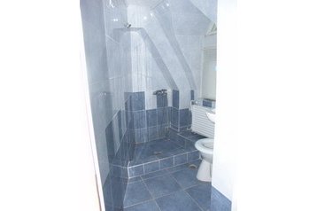 România Penzión Arieşeni, Exteriorul