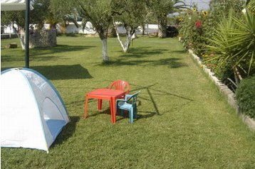 Hellas Hotel Gythio, Eksteriør