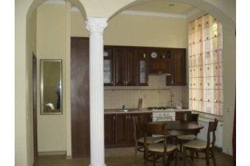 Україна Byt Львiв / Ľviv, Екстер'єр