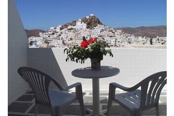 Greece Hotel Chora, Exterior