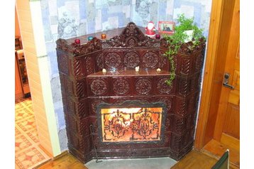 Ukrajna Privát Verchovyna, Exteriőr