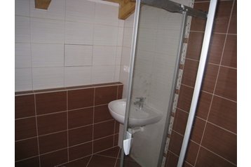 Slovākija Byt Tále, Eksterjers