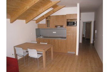 Slovākija Byt Tále, Eksterjers