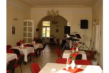 Rumunia Penzión Lăzarea, Zewnątrz