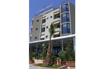 Albania Hotel Durrës, Zewnątrz