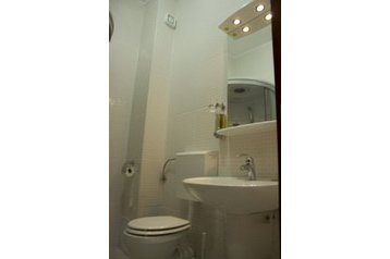 Romania Penzión Horezu, Eksteriør