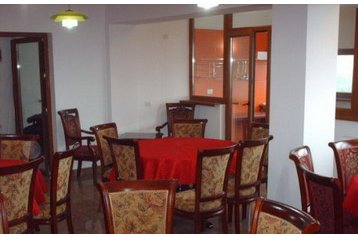 Romania Penzión Horezu, Eksteriør