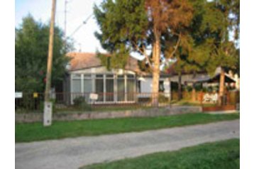 Ungari Privát Harkány, Eksterjöör