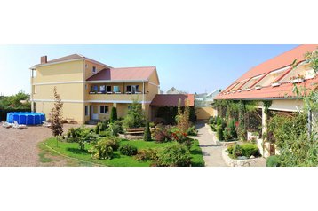 Украйна Hotel Novofedorovka, Новофьодоровка, Екстериор