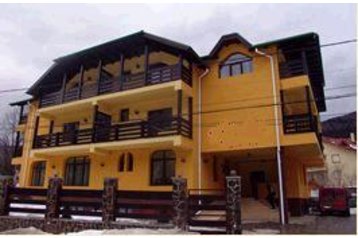 Rumunia Penzión Azuga, Zewnątrz