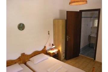 Kreeka Privát Kalives, Eksterjöör