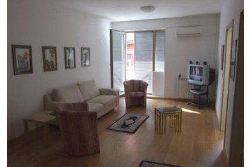 Serbija Byt Beograd, Eksterjeras