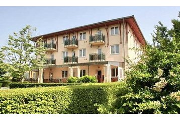 Hungary Hotel Budapest, Exterior