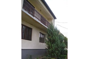 Ukrajna Privát Chetfalva, Exteriőr