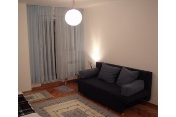 Serbia Byt Beograd, Exteriorul