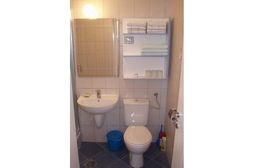 Serbia Byt Beograd, Exteriorul