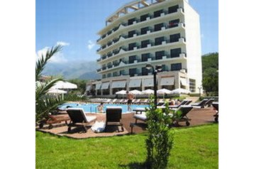 Albania Hotel Himarë, Exteriorul