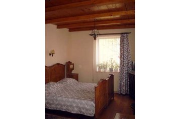 Украйна Hotel Zabolotiv, Екстериор